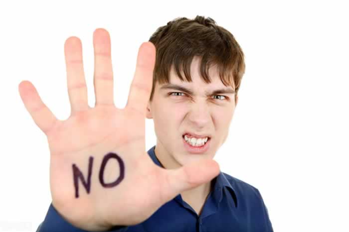 想跟前男友复合被拒绝？这种心态千万不能有｜挽回误区解析(图2)