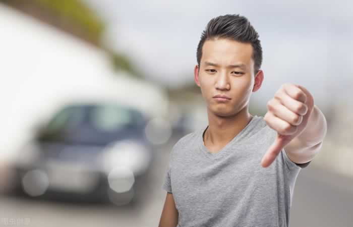 分手后挽回男友必看：令男人反感的女人特征全攻略(图2)