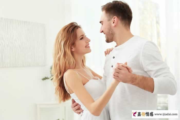 中年女人是否骗你，看这几个细节一目了然｜实用指南(图1)