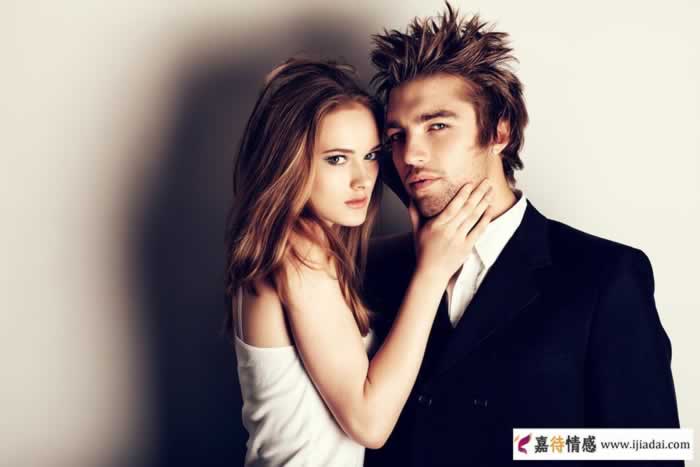 中年女人安分不安分，看她在3件事上的抉择男人就懂了｜识人指南(图3)