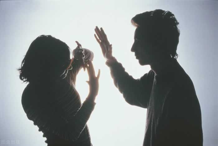 和男朋友经常吵架怎么挽回｜情感需求全攻略(图3)