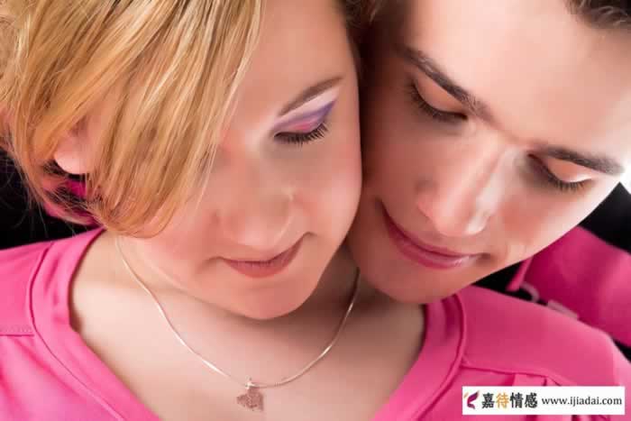 中年女人嘴上不在意的四件事心里其实希望你主动做(图4)