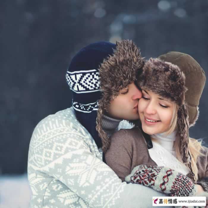 47岁女人嫁小10岁男人半年后悔｜婚姻真相全解析(图4)