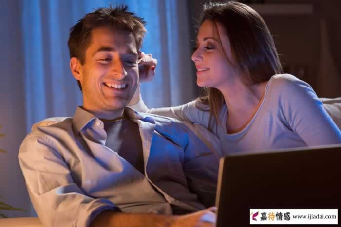 中年女人坦白这些事说明对你无感｜情感判断指南(图1)