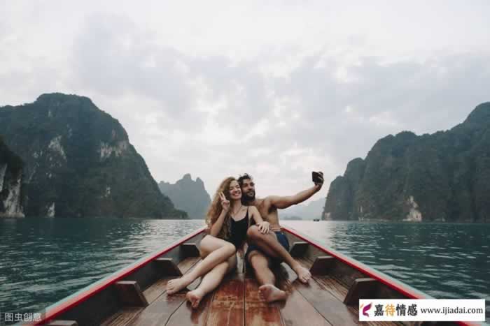 中年女人动情的4个特征｜情感识别实用指南(图2)