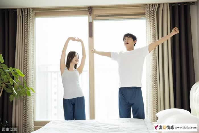 中年女人喜欢一个人的表现男人别错过｜情感识别指南(图3)