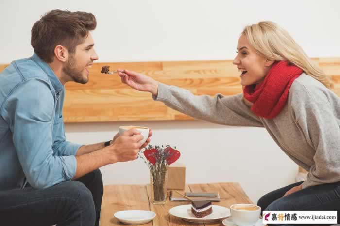 女人婚外情信号｜三个细微变化预示感情危机(图2)