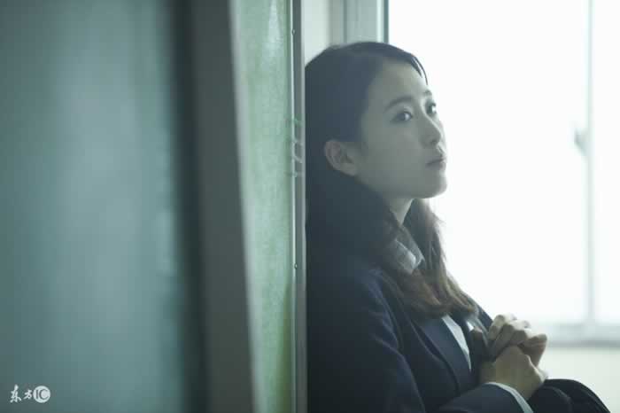 他出轨、打女人说他最爱的就是我，我该不该和他继续？(图1)