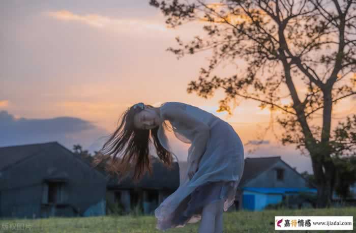 有家庭的男人出轨，如何判断爱你还是玩你？(图2)