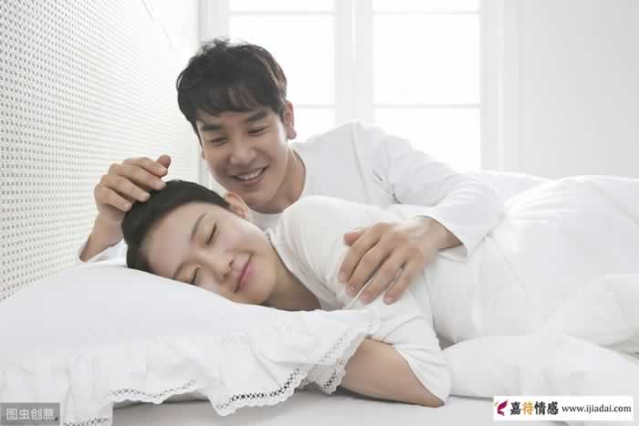 女人容易“失控”的几个时期，抓住机会，她就是你的人(图2)