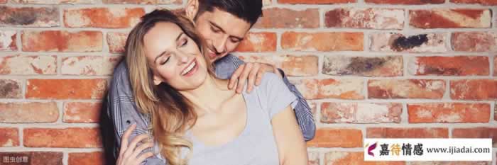 40岁的中年女人，若能容忍你开这些玩笑，多半是对你“动情”了(图1)