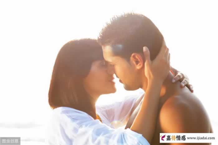 女人有意让你“得逞”，就会给你这些暗示，男人别不懂(图2)