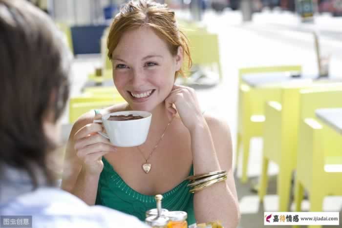 在真心喜欢的人跟前，男人多半会很“拘谨”(图4)