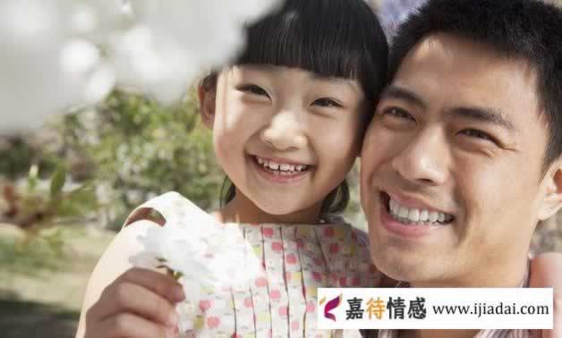 男子嫌弃老婆想尽办法离婚，离婚后男子却泪崩(图2)