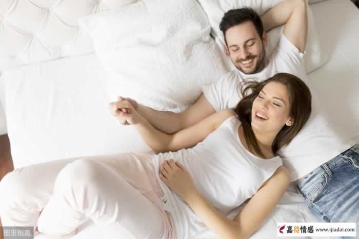 人到中年，异性之间关系再好，也不要做的三件事(图1)