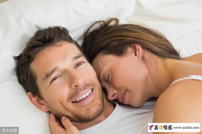 女人一旦对男人动了情，常会有这几种表现(图2)