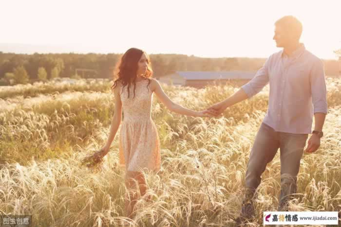 越用4种方式对待女人，女人心里“越”是舒服(图1)