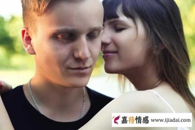 女人常做这几件事，十有八九是婚外有人了(图4)