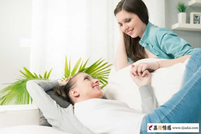 女人与多个异性保持暧昧关系，会有的这几个表现(图4)