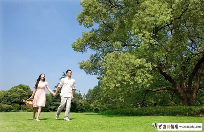 哪种女人容易在亲密关系中，“吃力不讨好”？往往做过这件傻事(图3)