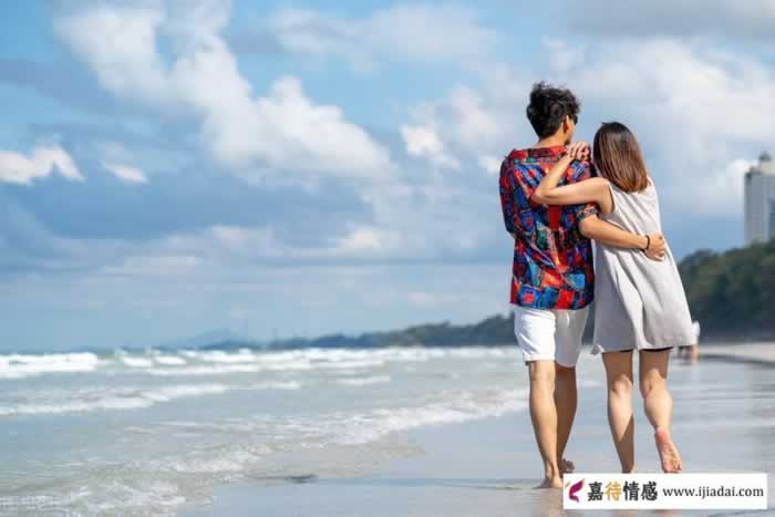 为什么你那么“贤妻良母”，却丝毫抓不住男人心？别拿付出当锁链(图2)