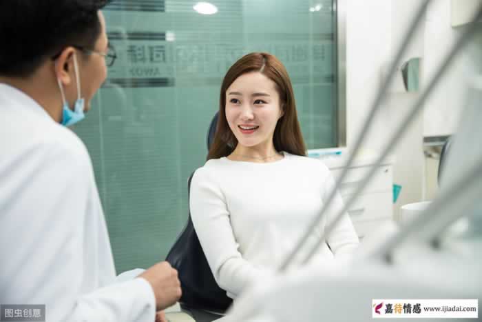 有的男人没钱没工作，身边却从不缺女人？(图1)