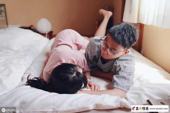 有这些表现的男人，多数很“闷骚”，其中有你吗？(图1)