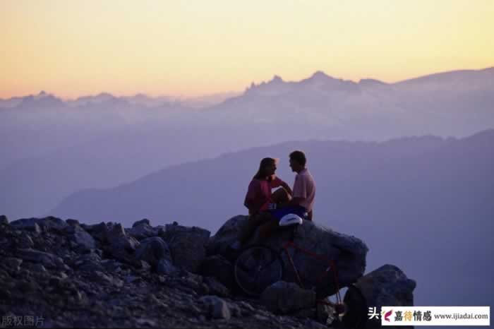 当新鲜感褪去，爱情何以存续？关键秘笈让爱侣之间变得性趣盎然(图2)