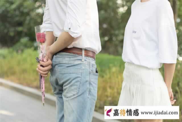 在男人的心里，婚外的情是真感情吗？(图4)