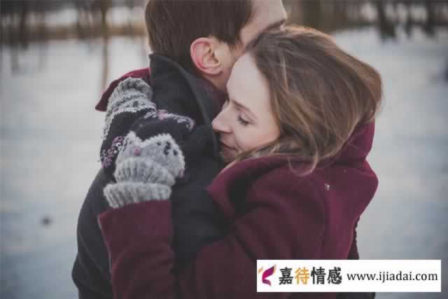 在男人的心里，婚外的情是真感情吗？(图2)