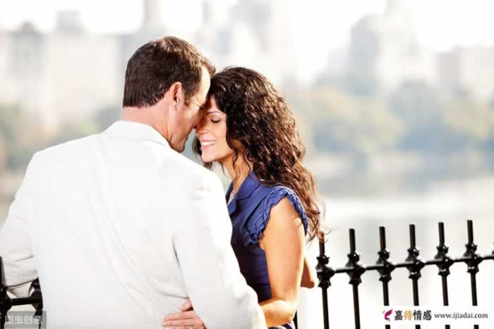 女人拒绝你的这些“东西”，预示着她在考验你，明白？(图4)