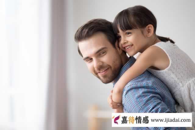 我敬重那些出轨之后，对孩子仍然很好的男人(图1)