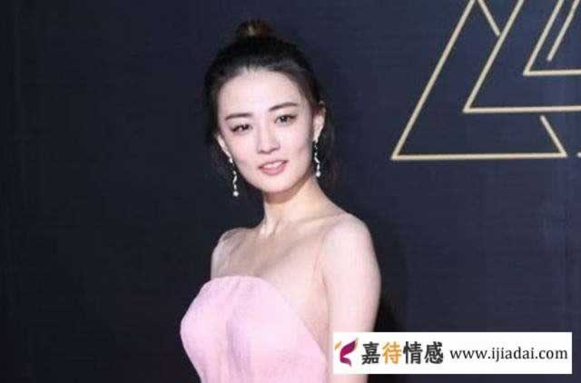 徐璐与张铭恩疑似分手？提醒：情侣分手，请感恩陪你走过一程的人(图4)